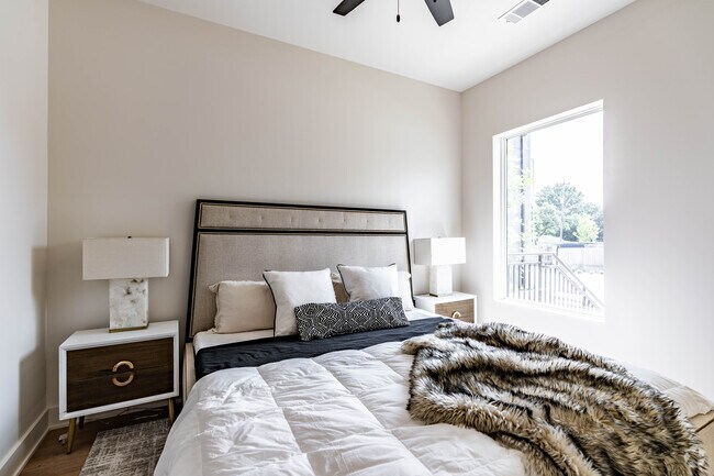 1BR, 1BA - 548SF - Primary Bedroom - The Haysboro