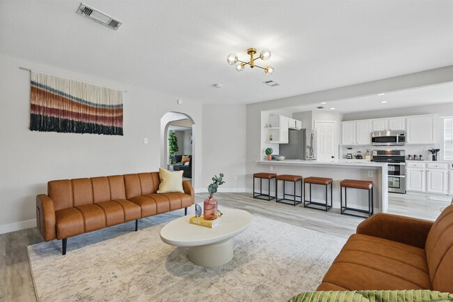 Photo - 2825 Waverly Rd Unit ID1060868P