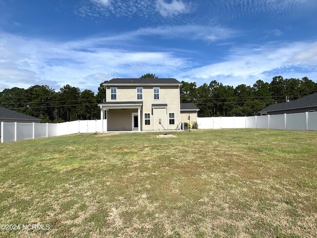Photo - 885 Carolina Rd