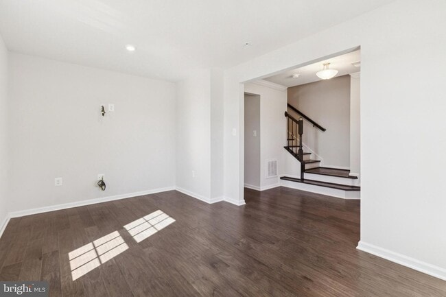 Photo - 5329 Woodyard Rd