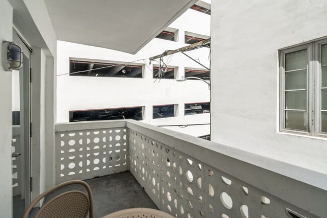 Photo - 1052 Ocean Dr Unit SI ID1540433P