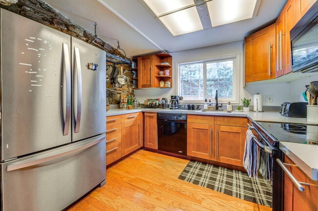 Photo - 627 Bear Valley Rd Unit SI ID1386162P