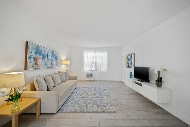 Photo - 1470 16th St Unit ID1255482P