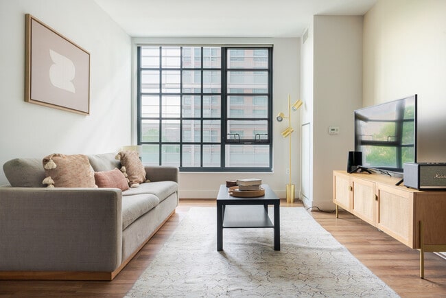 Building Photo - 770 Maine Ave SW Unit FL7-ID1229