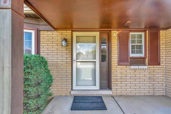 Photo - 197 Kings Way