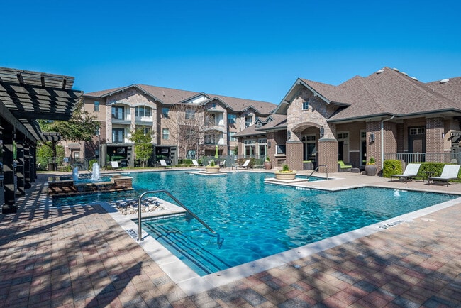 Photo - Dayrise at Centreport