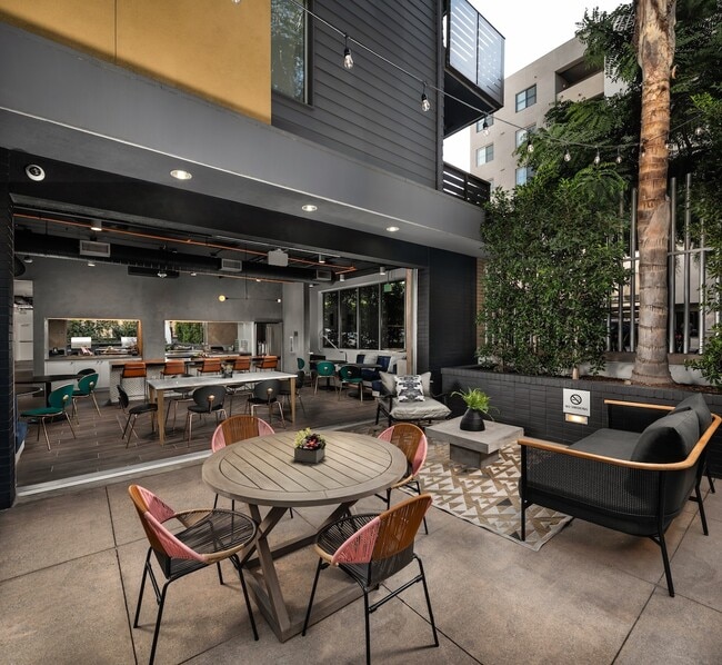 Photo - Fusion Encore Hollywood