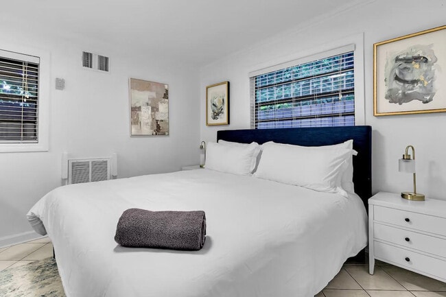 Photo - 2610 SW 31st Ave Unit ID1324003P