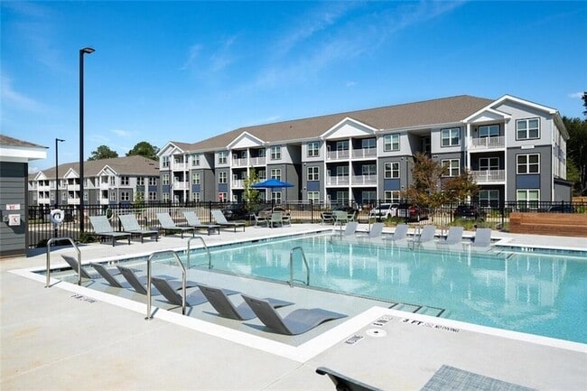 Building Photo - 191 Commerce Dr