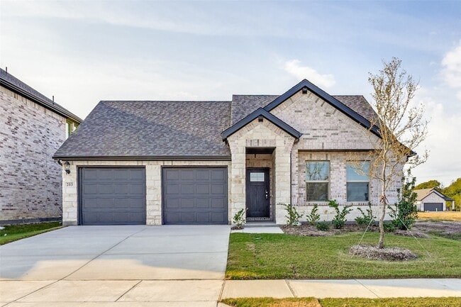 Photo - 203 Whitlow Dr