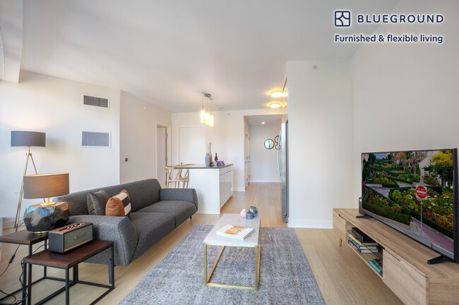 Photo - 340 Fremont St Unit FL7-ID156