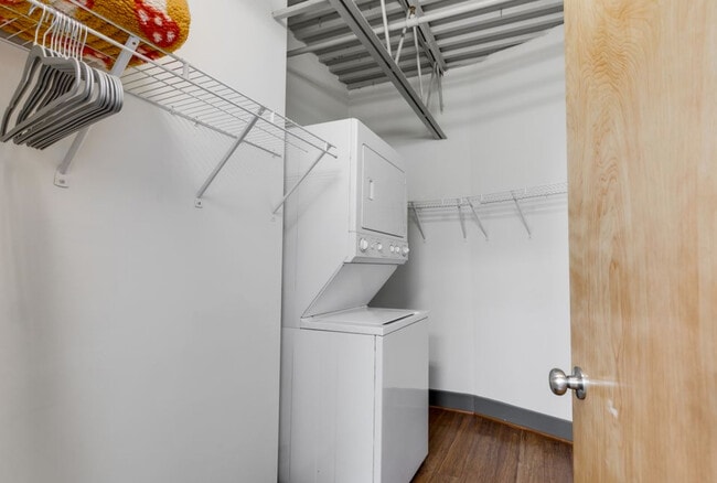 Photo - 1100-1106 Hull St