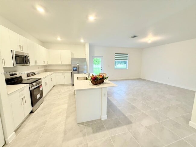 Photo - 2760 SE 23rd Ave