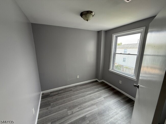 Photo - 244 1st St