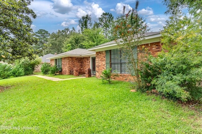Photo - 9 Treeway Dr
