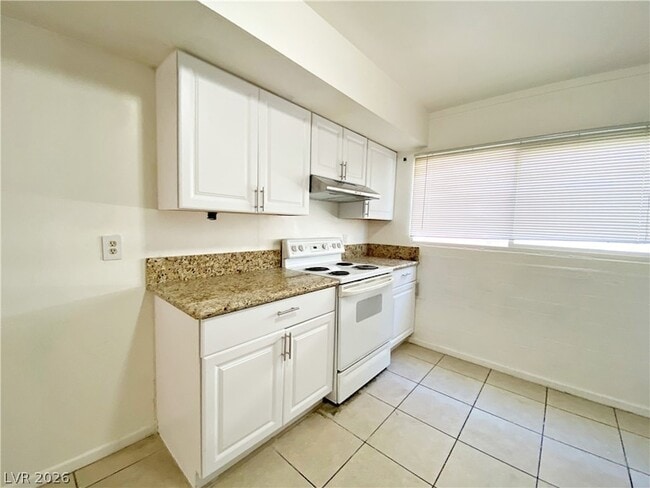 Photo - 1904 Rexford Dr Unit 2