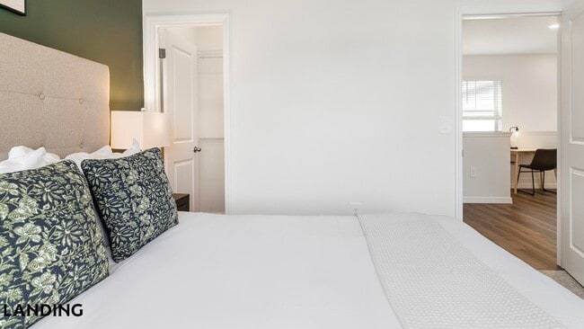 Photo - 8925 Livigno Wy Unit 233-1260