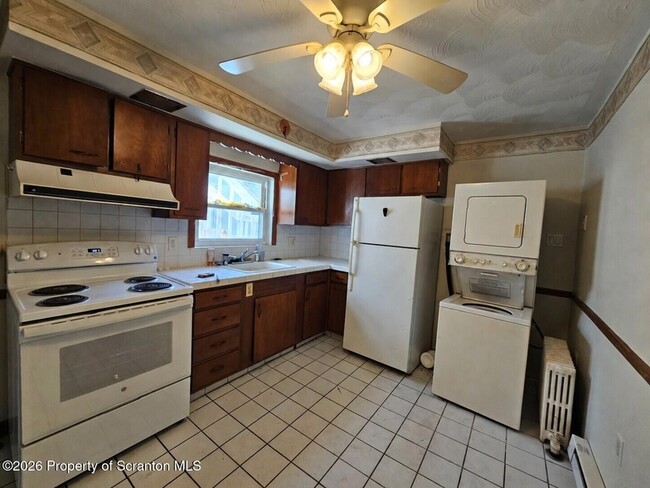 Photo - 247 Belmont St Unit 2