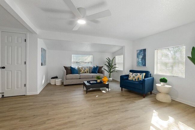 Photo - 46 Phillips St Unit ID1281939P