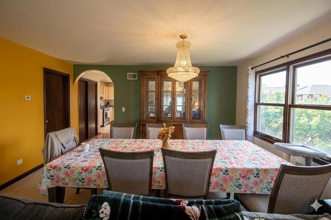 Photo - 730 Humboldt St