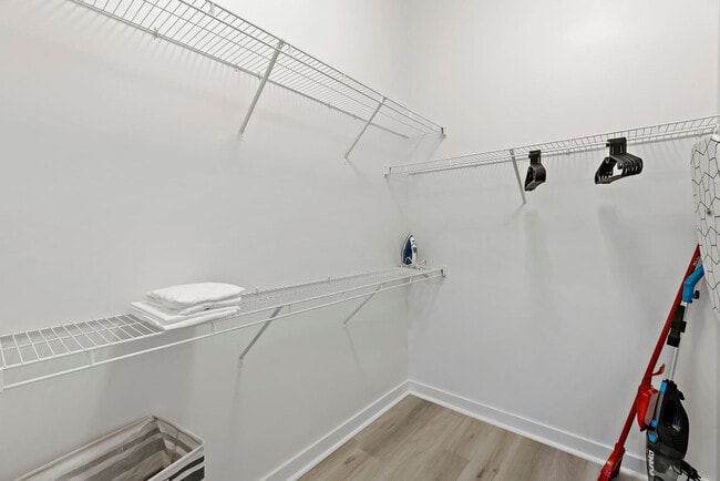 Photo - 209 S Kings Dr Unit SI ID1273596P