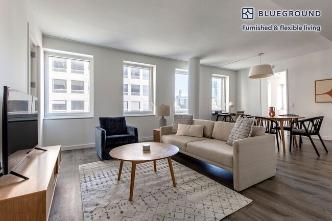 Building Photo - 70 W 45th St Unit SI FL41-ID1393