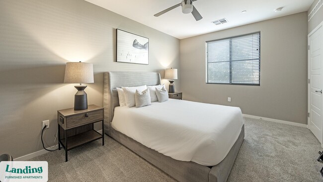 Photo - 402 W Lincoln St Unit 128