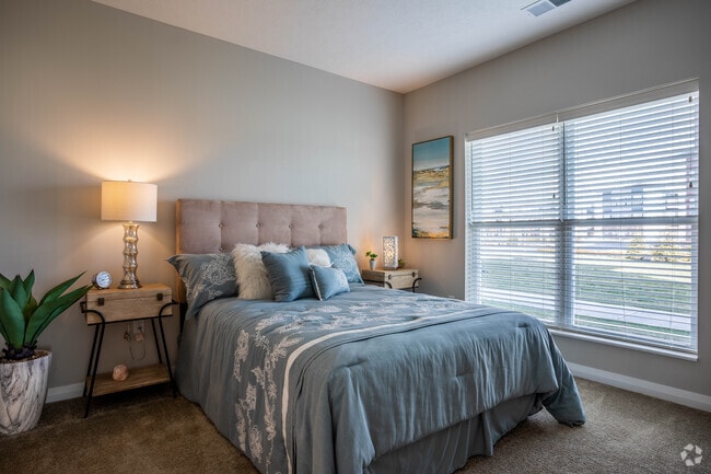 Interior Photo - HQ Flats