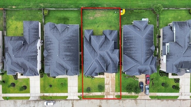 Photo - 2035 Taylor Marie Trl