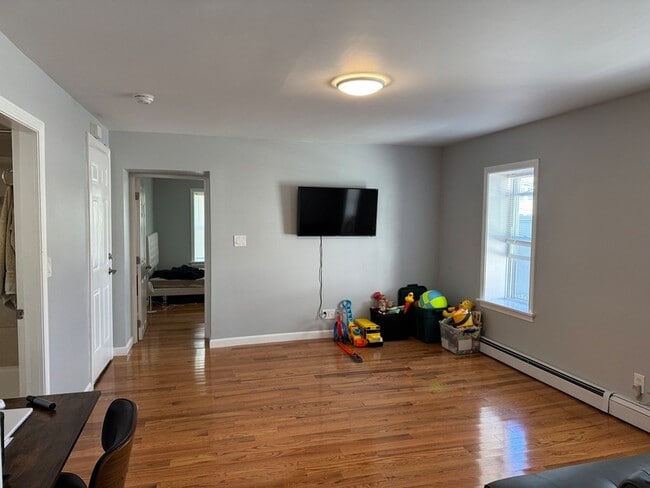 Photo - 223 Trenton St Unit 1