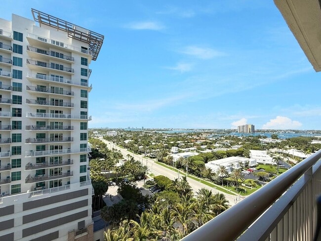 Building Photo - 3400 N Ocean Dr Unit 1406
