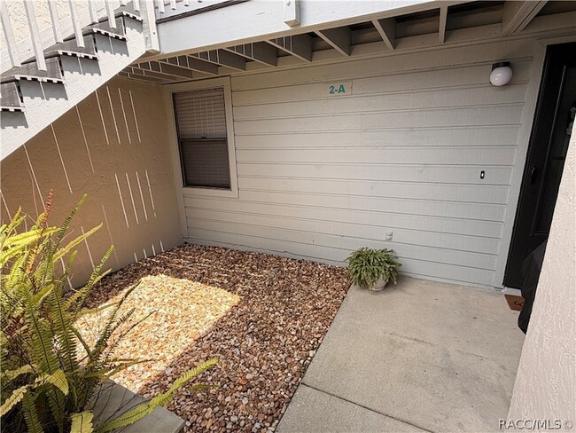 Photo - 636 E Gilchrist Ct Unit 2A