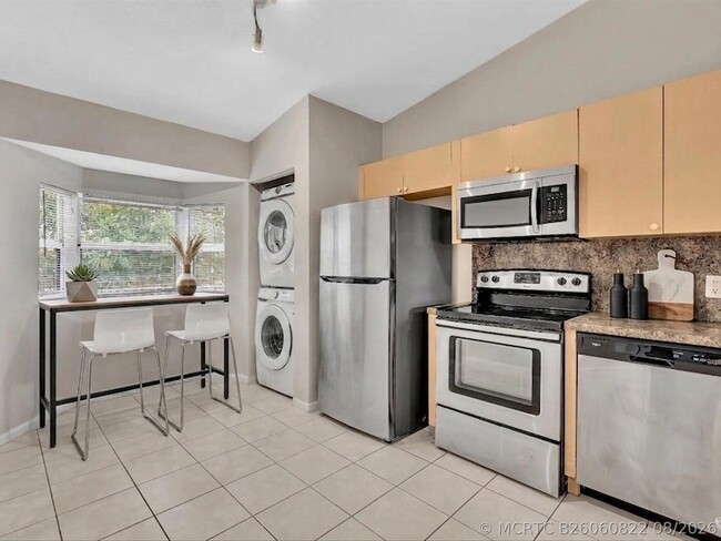 Photo - 3504 Briar Bay Blvd Unit 204
