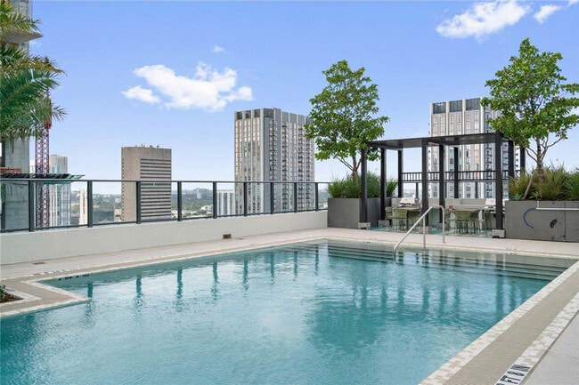 Photo - 11 NE 6th St Unit SI ID1458939P