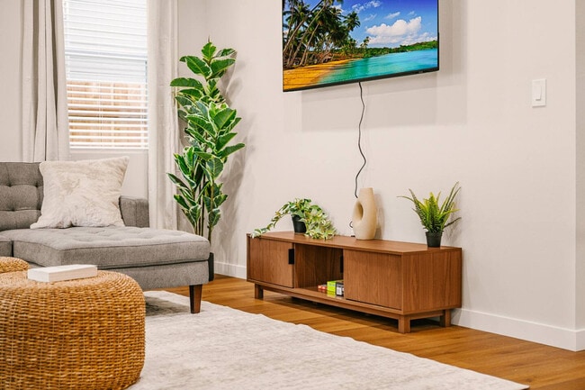 Photo - 3202 NW Division St Unit ID1334341P