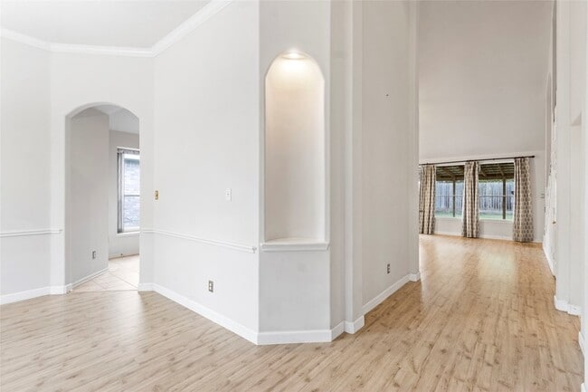 Photo - 1019 Norfolk Dr