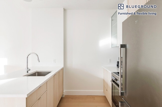 Photo - 218 Front St Unit FL5-ID2186