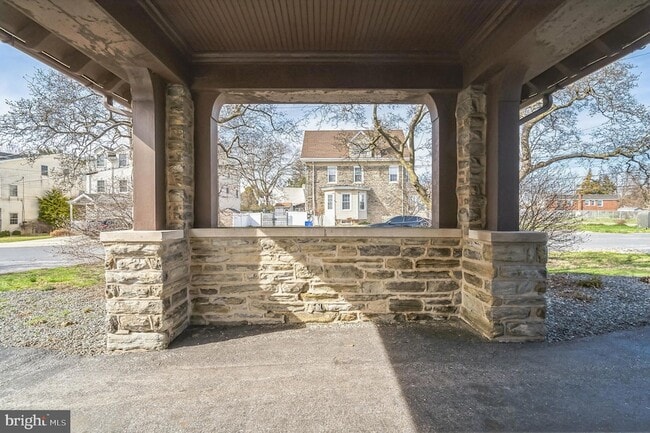 Photo - 7220 Ridge Ave