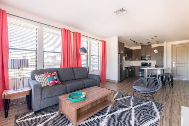 Photo - 555 N College Ave Unit ID1014461P