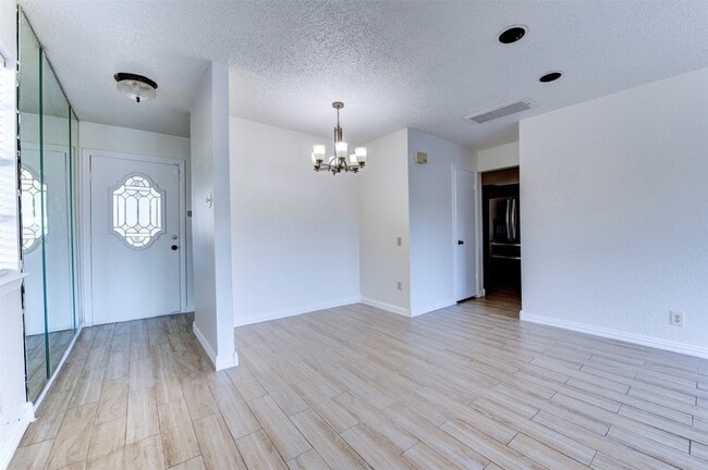 Photo - 2137 Casa Rio Cir