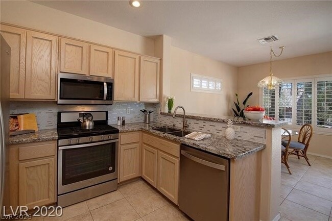 Photo - 2570 Downeyville Ave