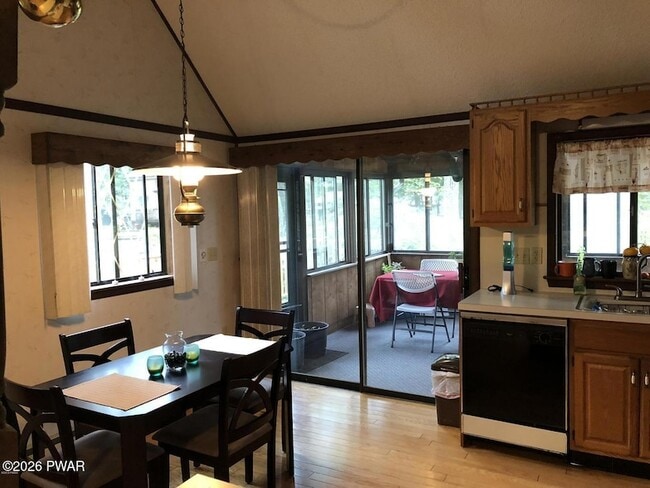 Photo - 159 Spring Dr
