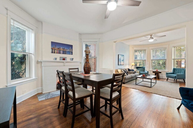 Photo - 6229 N Wayne Ave Unit ID1372301P