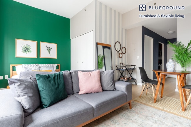 Photo - 535 W 23rd St Unit FL11-ID80