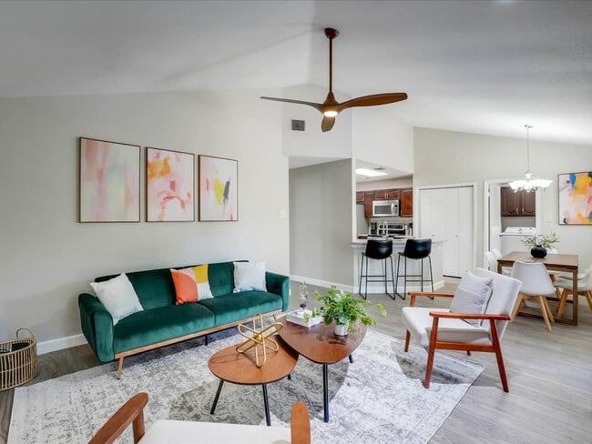 Photo - 1725 Canterbury Ln Unit ID1019545P