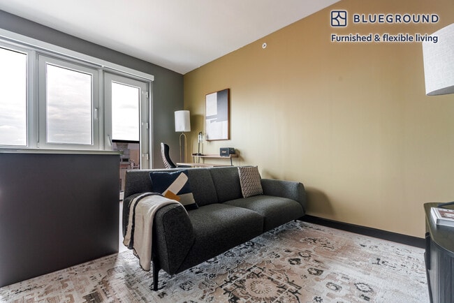 Photo - 1313 L St NW Unit PL FL10-ID1260