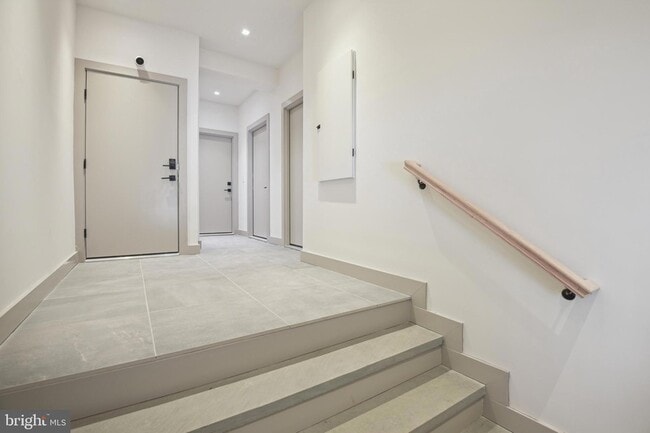 Photo - 1329 Connecticut Ave NW