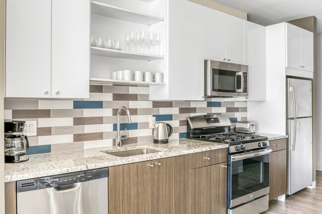 Photo - 5 Glassworks Ave Unit FL3-ID1289