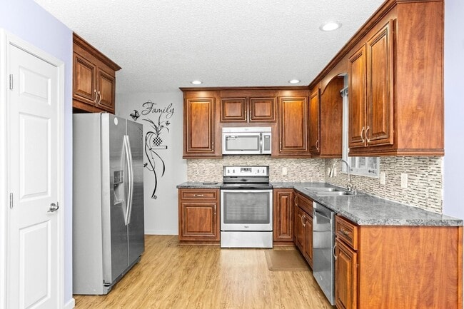 Photo - 2909 Cherry Hills Dr