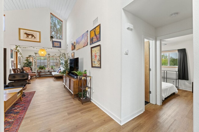 Building Photo - 4901 Howden Cir Unit SI ID1492675P